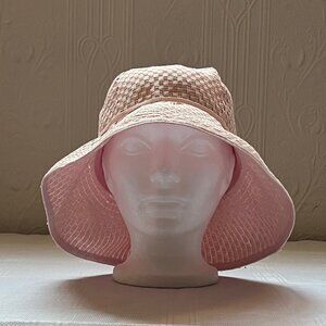 Vintage early 2000's pretty pink sun hat - made in Holland, bought in Paris